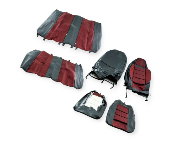 чехлы салона универс. Universal B "пилот" красные  комбинированные
