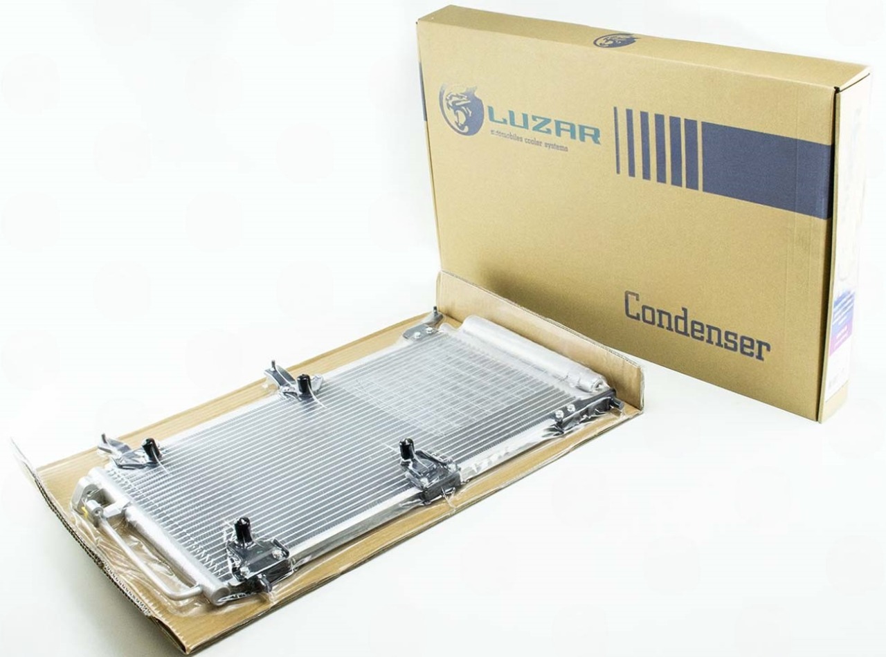 радиатор кондиционера 1118 PANASONIC с рессивером (LUZAR)