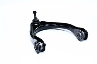 Рычаг подвески верхний правый