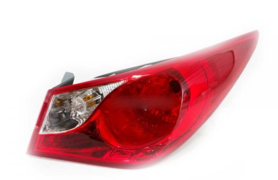 ліхтарь задний правий зовн.