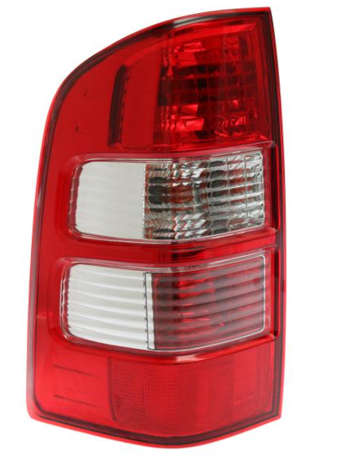 ліхтарь задний лівий, с патроном 06-