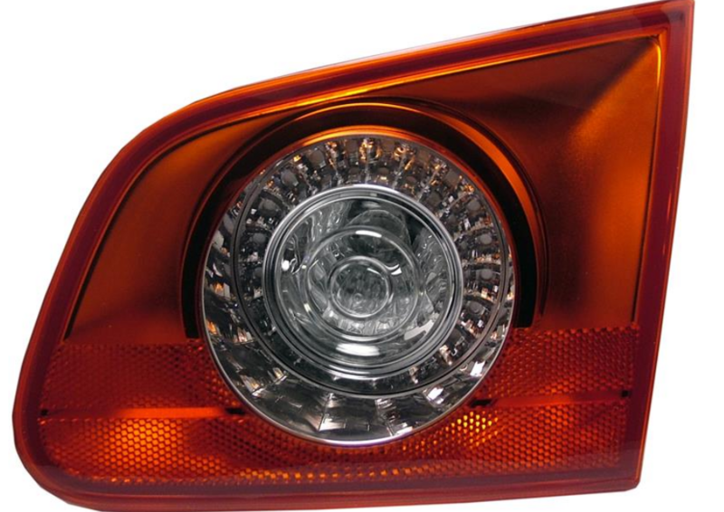 ліхтарь задний прав. внутрений с патроном COMBI