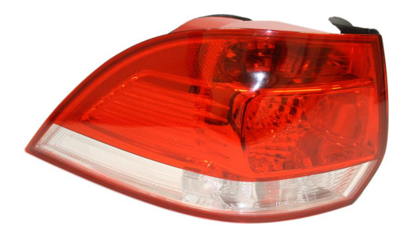 ліхтарь задний лів.зовн.без патрона COMBI